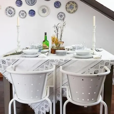 Spacious Charming Apt In Downtown. Casa Da Baixa. Apartment *