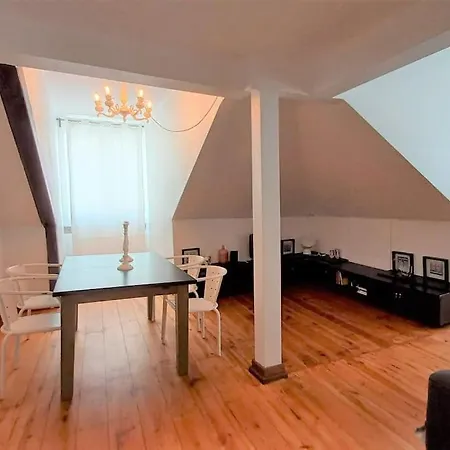 Spacious Charming Apt In Downtown. Casa Da Baixa. Apartman *